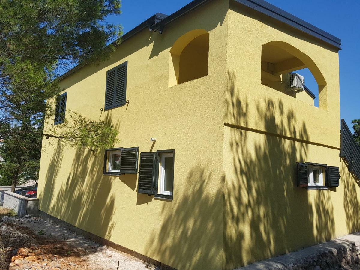 Apartment Niva Vir