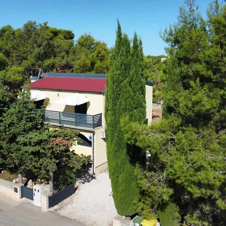 Villa Niva Vir Exterior photo
